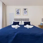 120Sqm & 5-Room Luxury Apartment With 2 Bathrooms