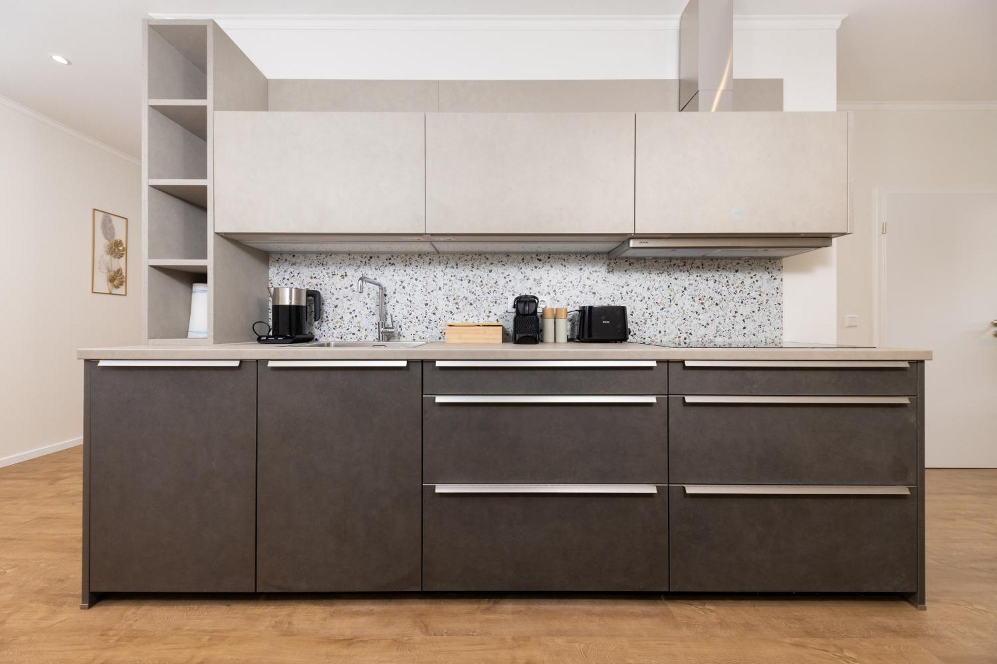 Appartement 120sqm & 5-room Luxury With 2 Bathrooms Berlijn