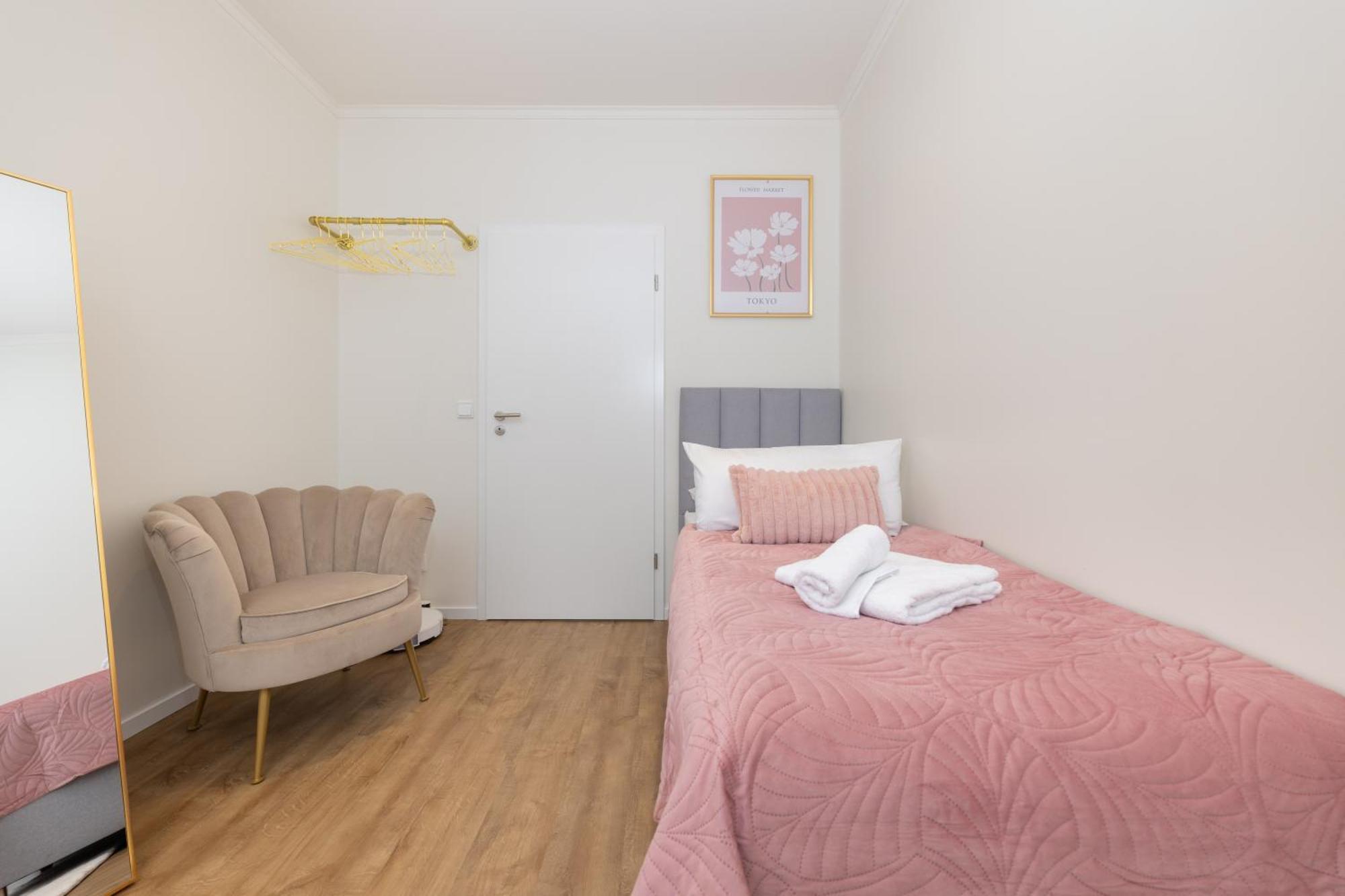 Appartement 120sqm & 5-room Luxury With 2 Bathrooms Berlijn
