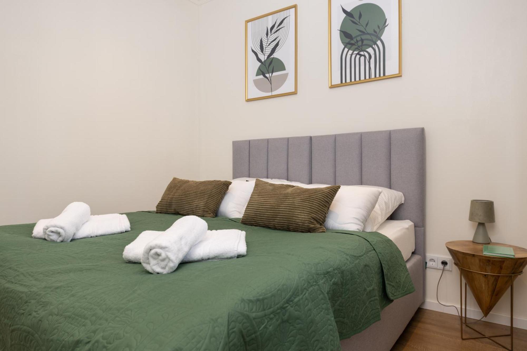 Appartement 120sqm & 5-room Luxury With 2 Bathrooms Berlijn