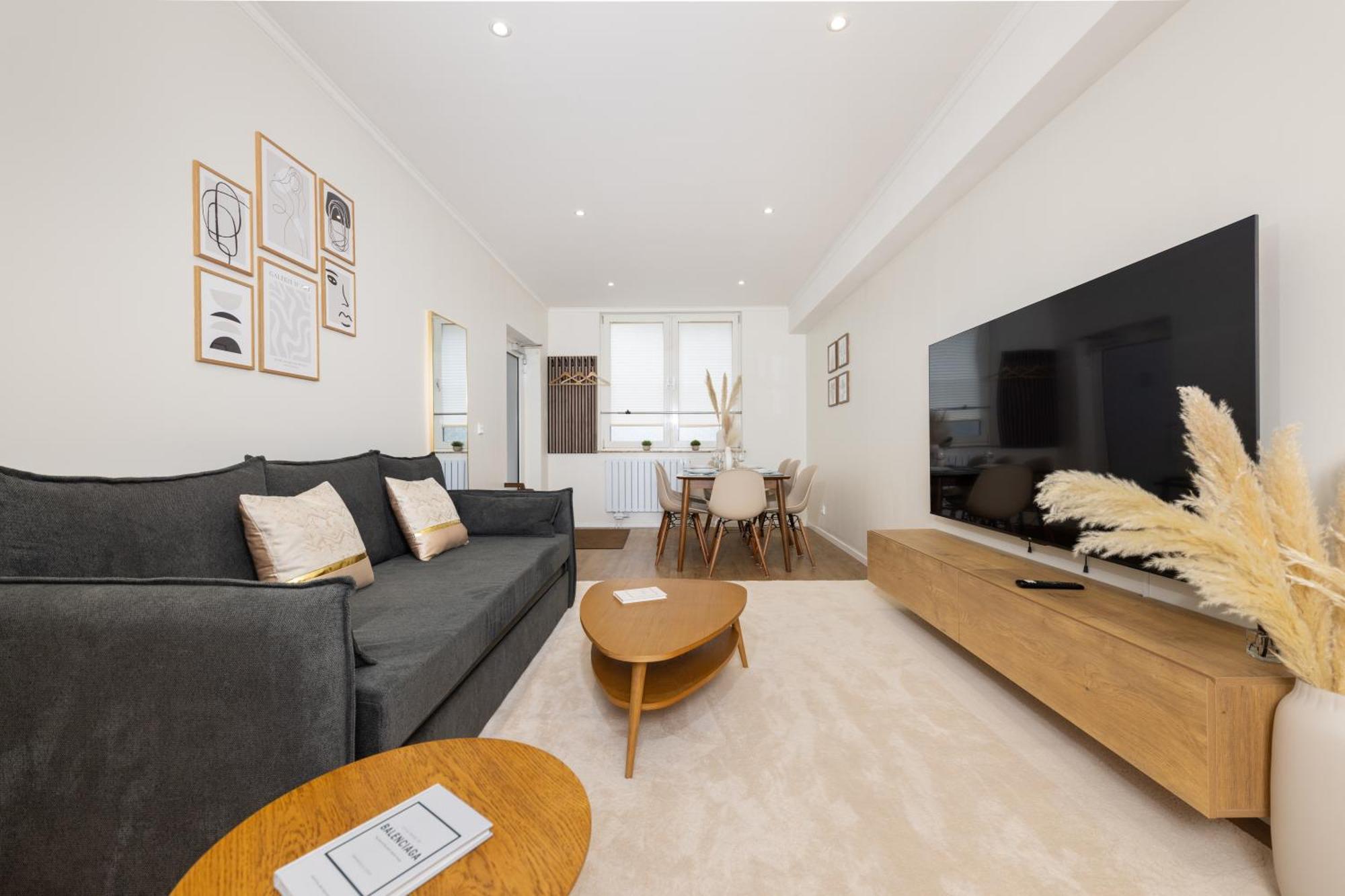 Appartement 120sqm & 5-room Luxury With 2 Bathrooms Berlijn