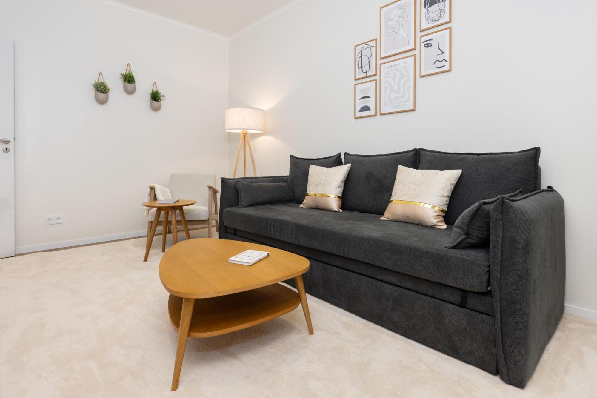 Appartement 120sqm & 5-room Luxury With 2 Bathrooms *